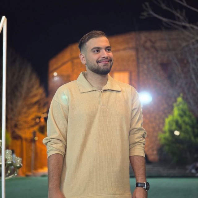 سپهر طلعتی نیا